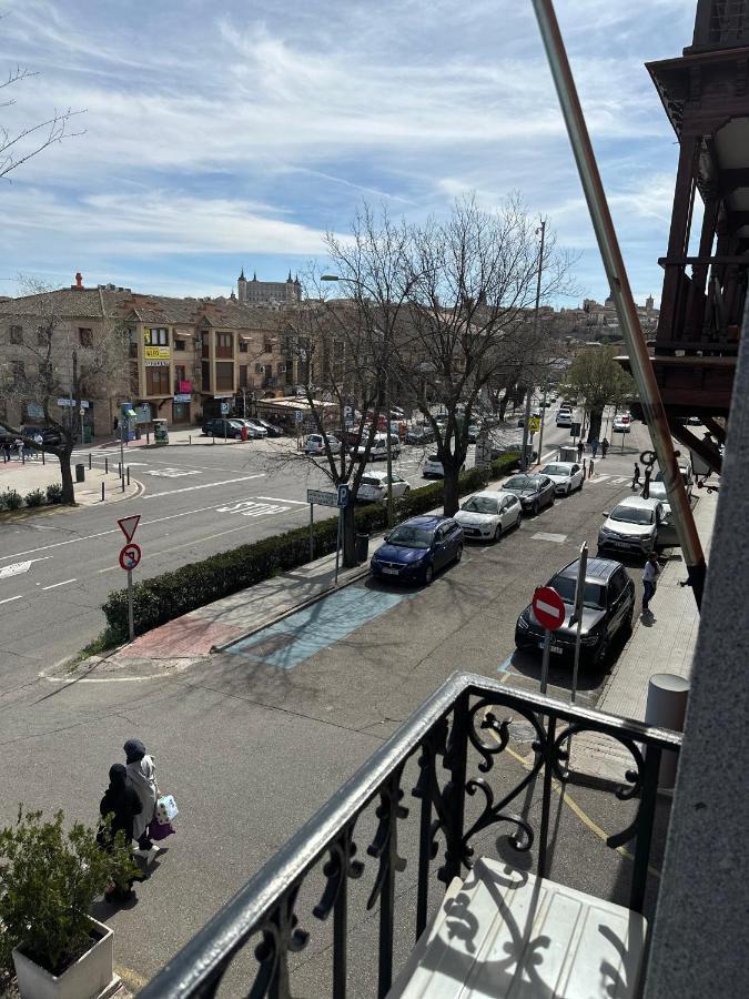 Готель Toledo Plaza Екстер'єр фото